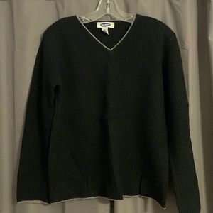 Old Navy v-neck sweater